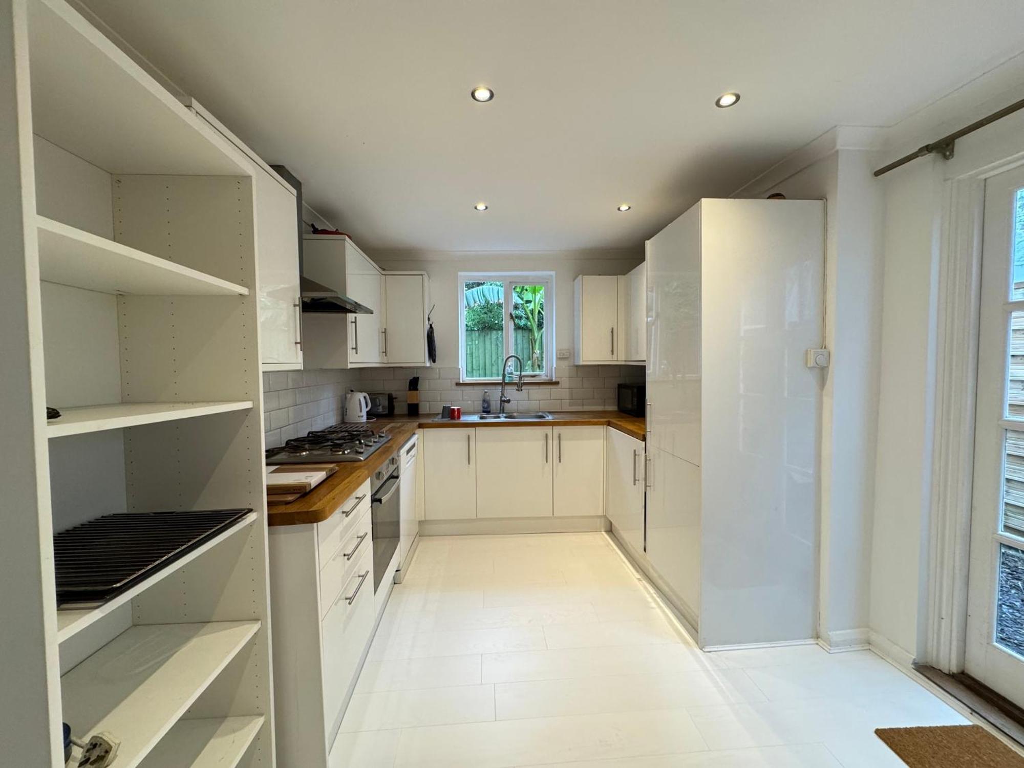 Apartment Inviting 4bd With Roof Terrace Nine Elms London