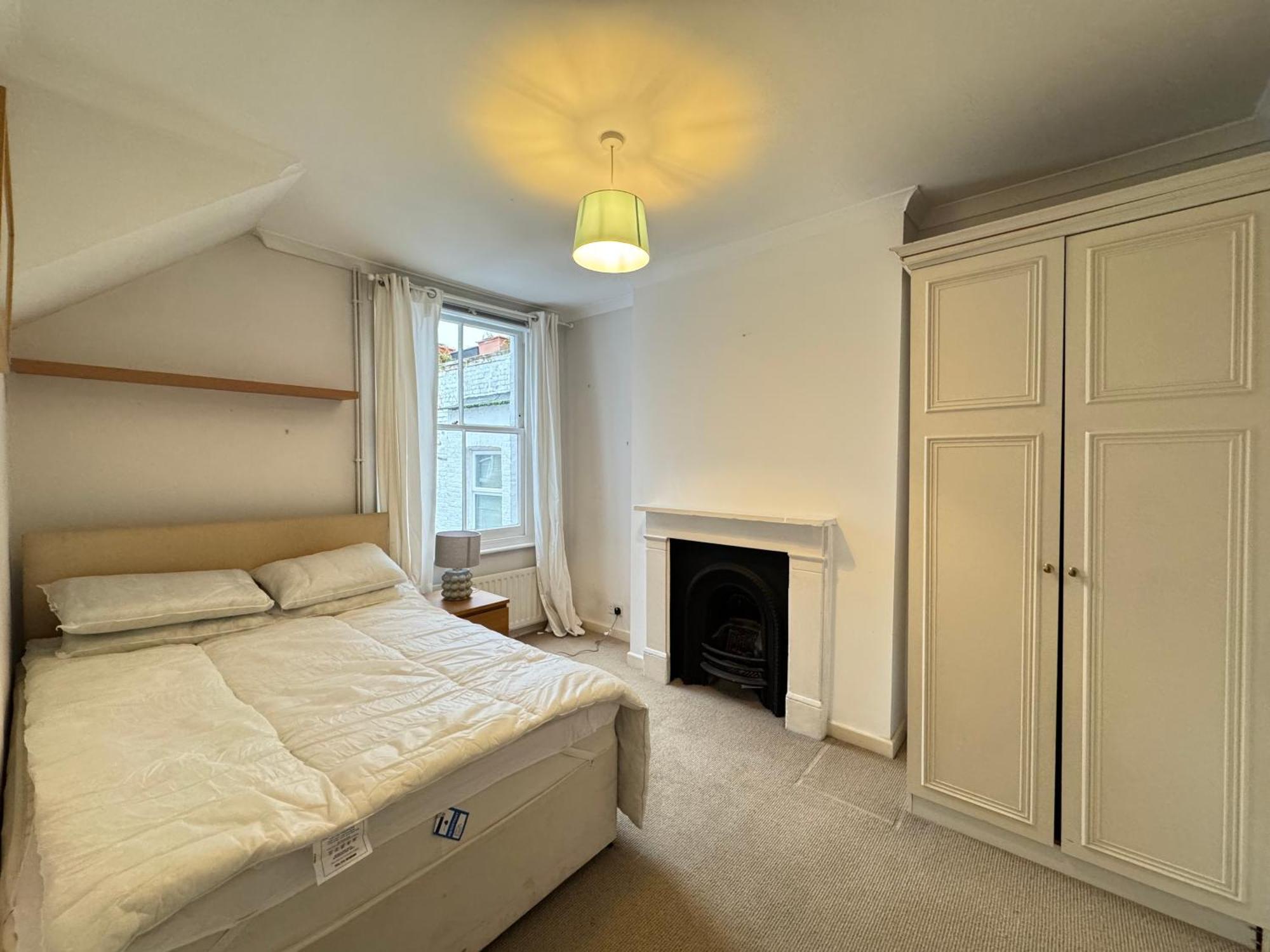 Inviting 4bd With Roof Terrace Nine Elms Appartamento *