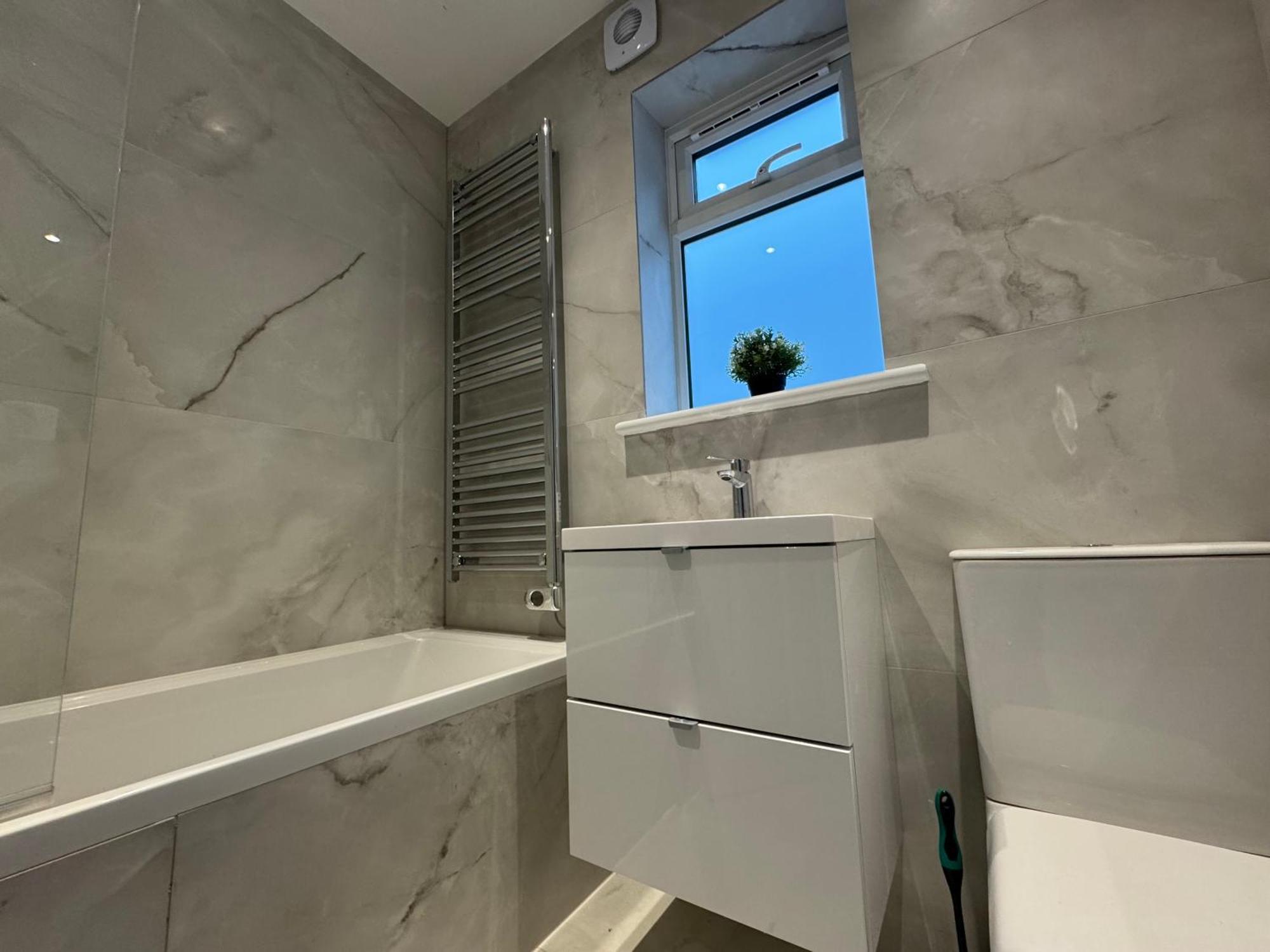 Appartamento Inviting 4bd With Roof Terrace Nine Elms Londra